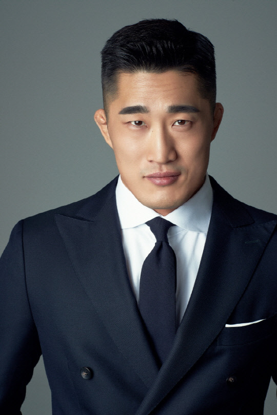 김동현이 맥콜의 새 광고 모델로 선정됐다. <일화 제공>